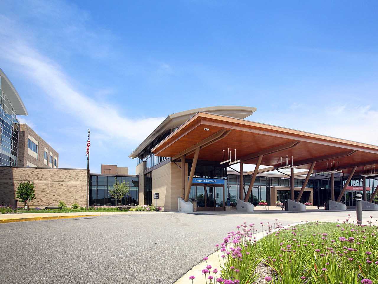 exterior of Corewell health ludington hospital